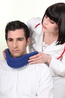 The doctor puts the patient on Shantz's collar